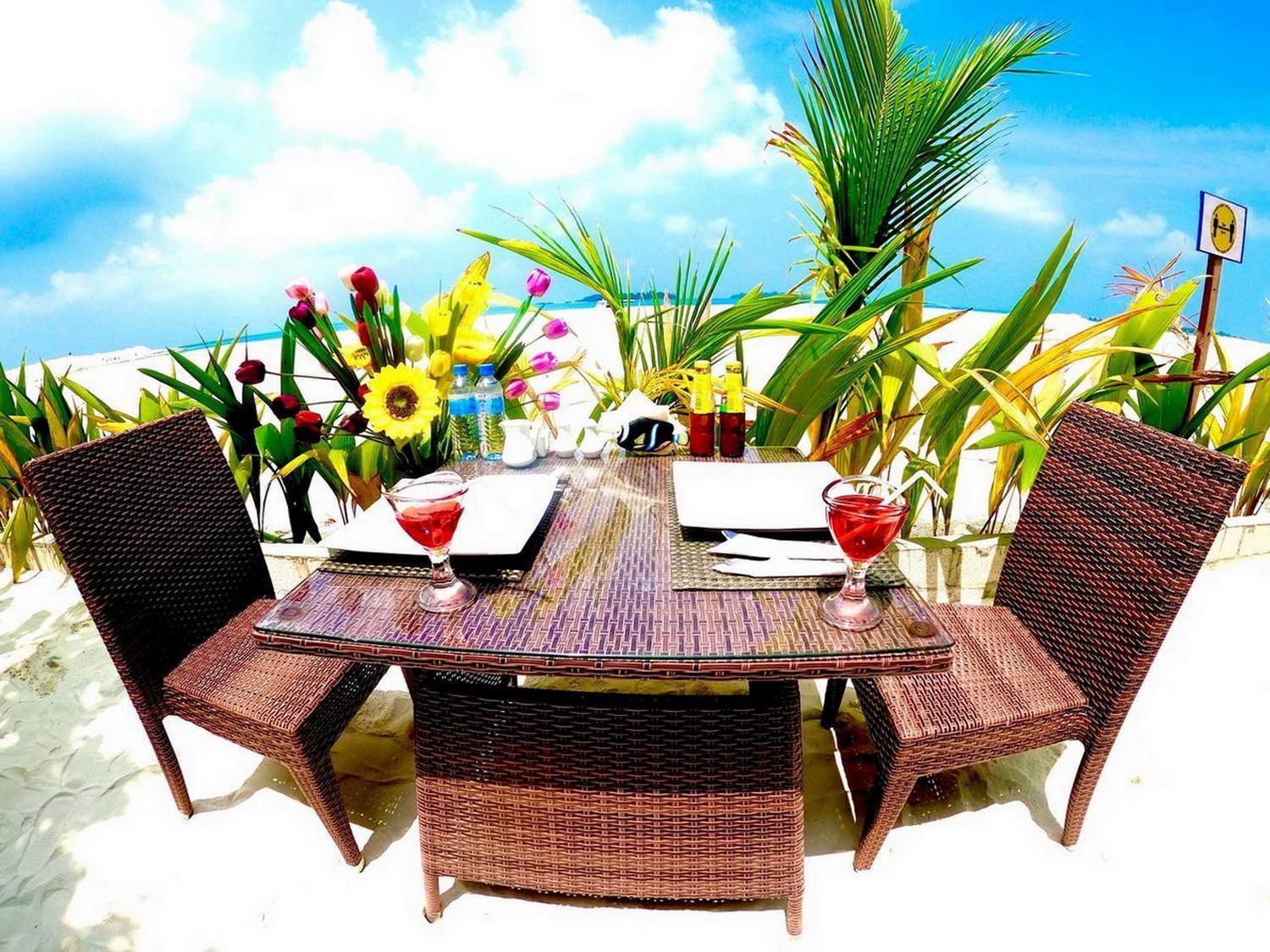 Wind Breeze Sunset View Inn Guraidhoo  Exterior photo